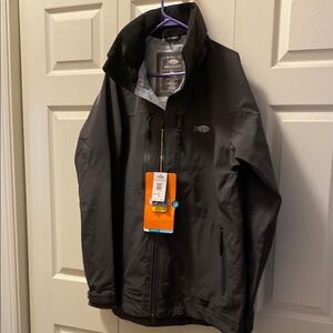 AFTCO Black Raincoat Weather-Resistant High Collar